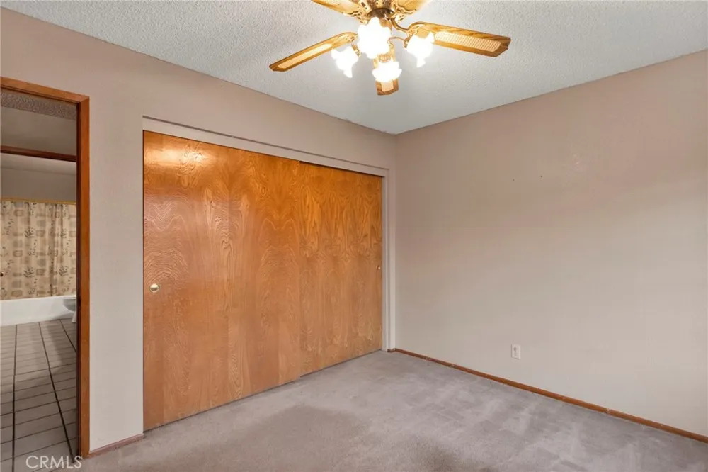 4374 Sunset Phelan, CA 92371