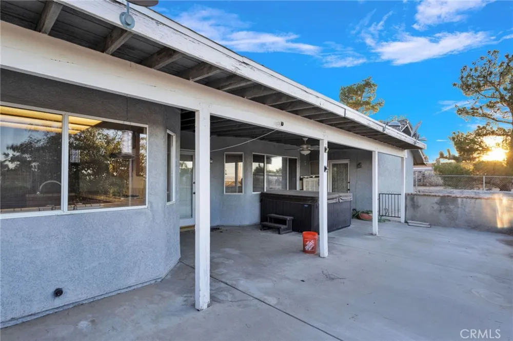 4374 Sunset Phelan, CA 92371