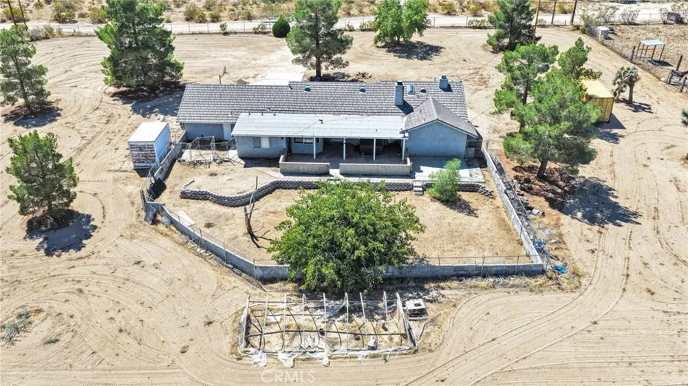 4374 Sunset Phelan, CA 92371