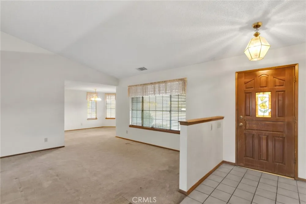 4374 Sunset Phelan, CA 92371