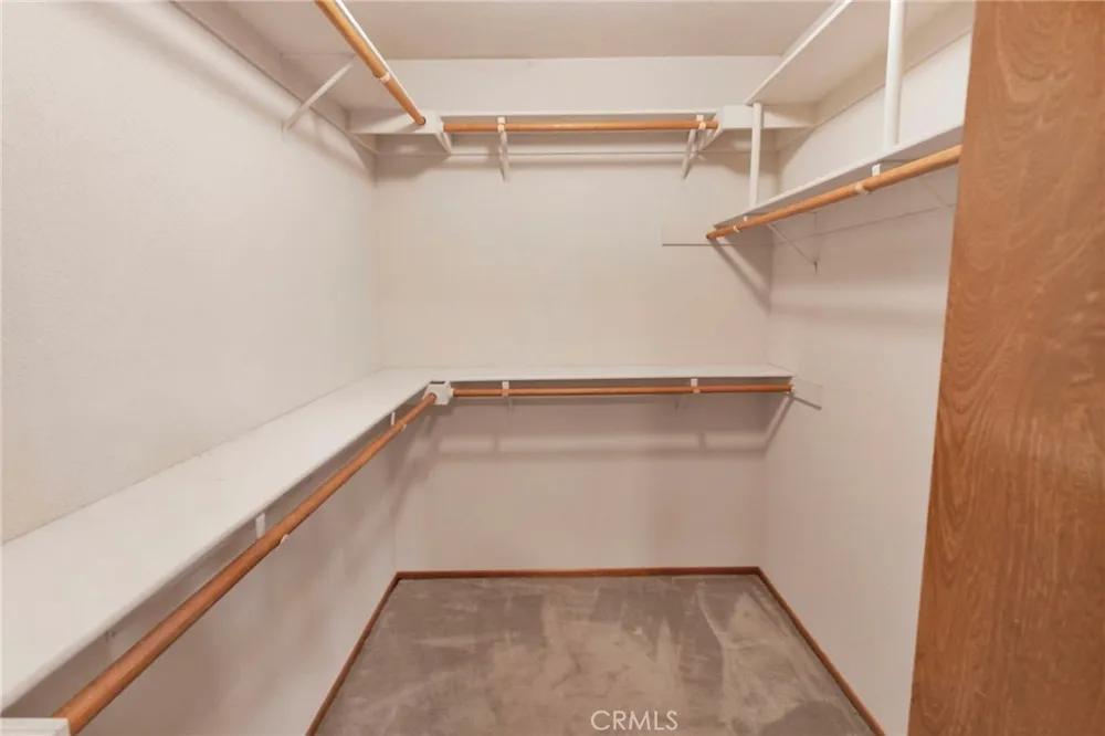 4374 Sunset Phelan, CA 92371