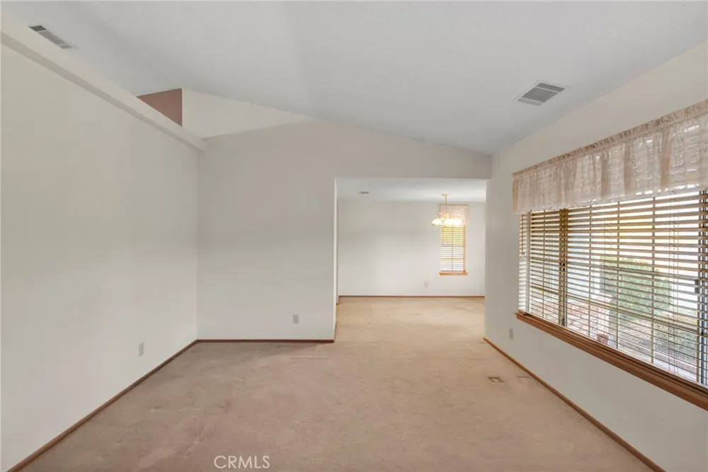 4374 Sunset Phelan, CA 92371