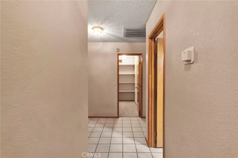 4374 Sunset Phelan, CA 92371