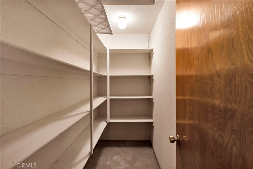 4374 Sunset Phelan, CA 92371