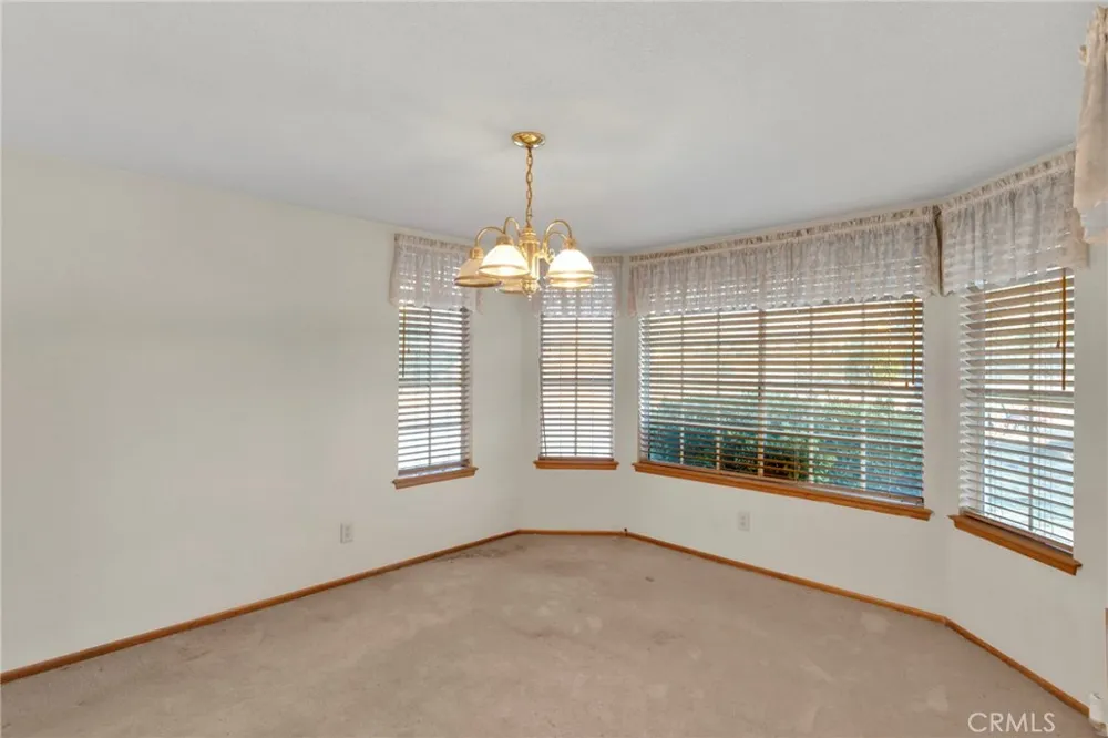 4374 Sunset Phelan, CA 92371