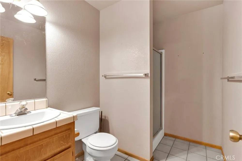 4374 Sunset Phelan, CA 92371