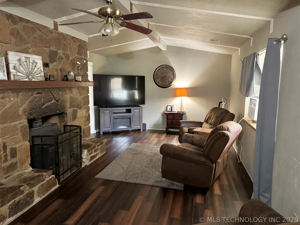 23926 E 135th Street S Coweta, OK 74429