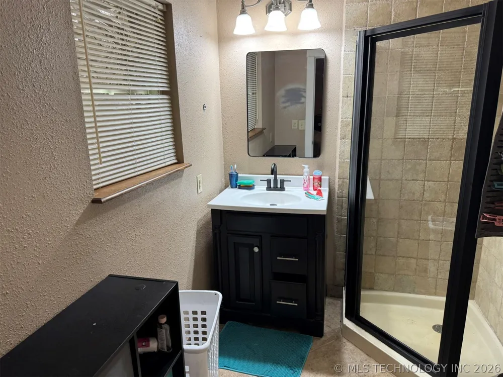23926 E 135th Street S Coweta, OK 74429