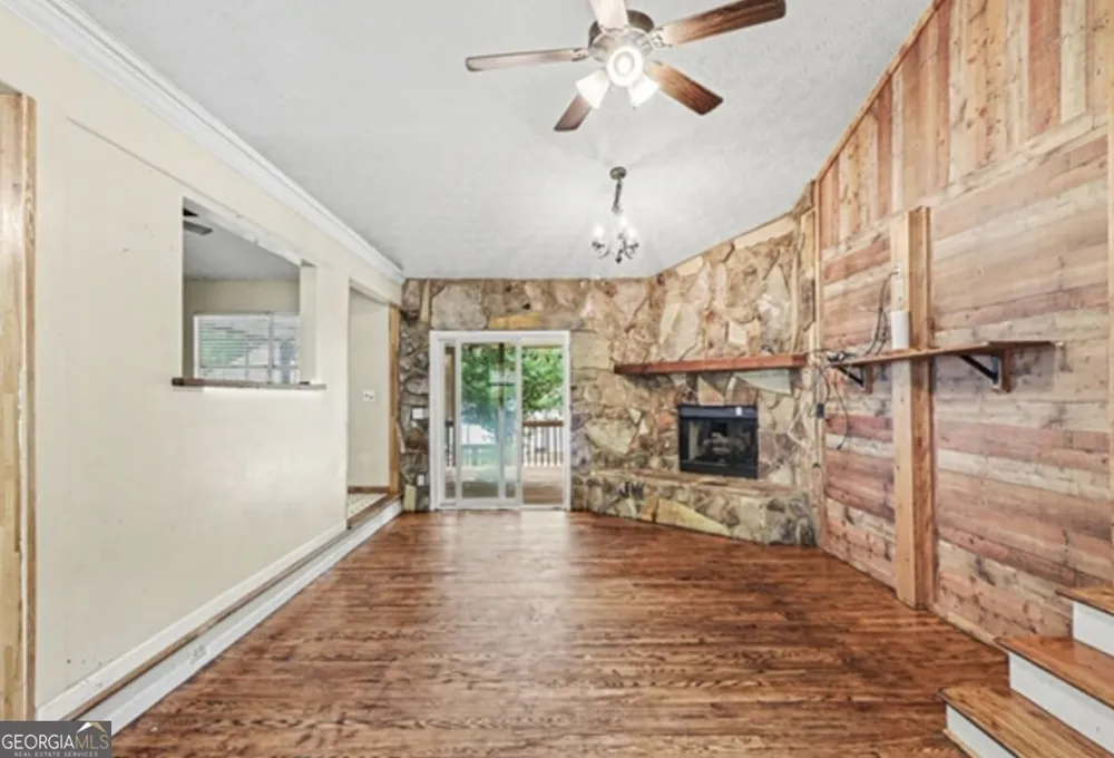 24 NW Amberidge DR NW Cartersville, GA 30121