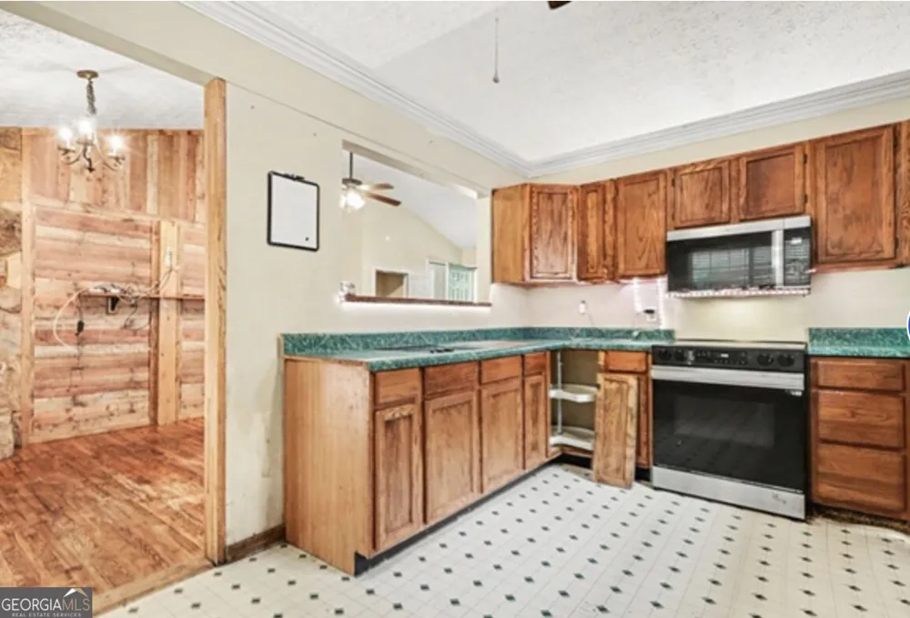 24 NW Amberidge DR NW Cartersville, GA 30121