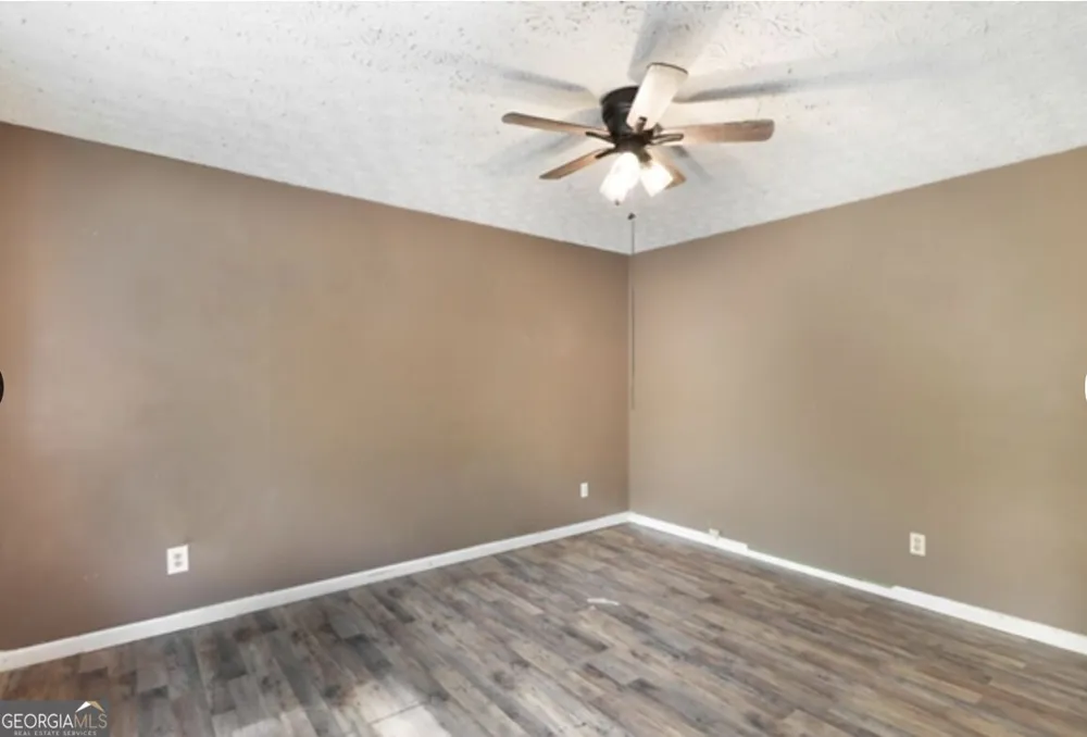 24 NW Amberidge DR NW Cartersville, GA 30121