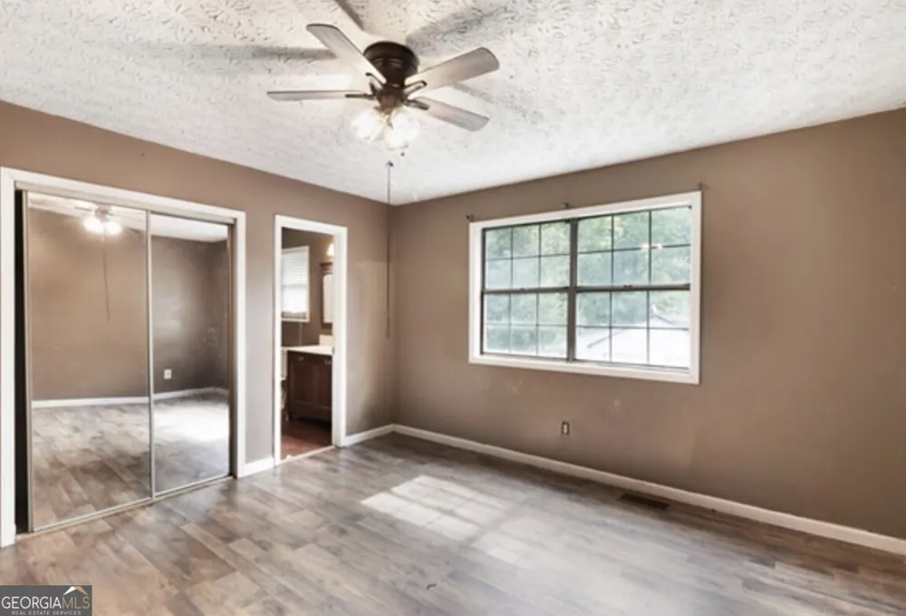 24 NW Amberidge DR NW Cartersville, GA 30121