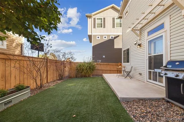 18163 E 104th Way Commerce City, CO 80022