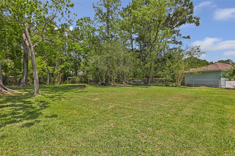 2543 Fountain View Street New Caney, TX 77357