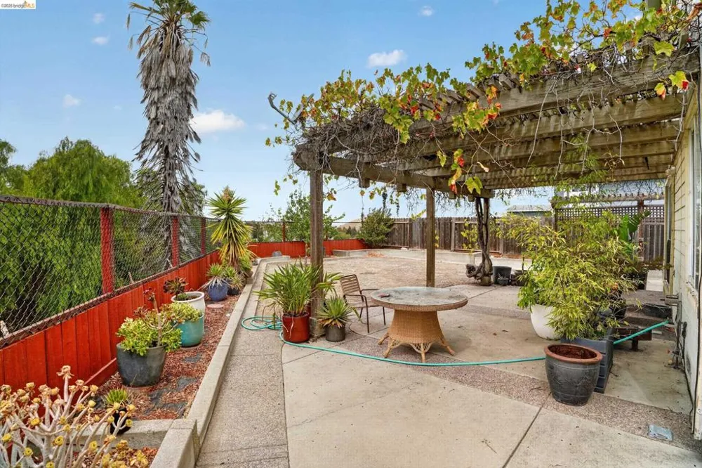 4148 Meadow Lake St Antioch, CA 94531