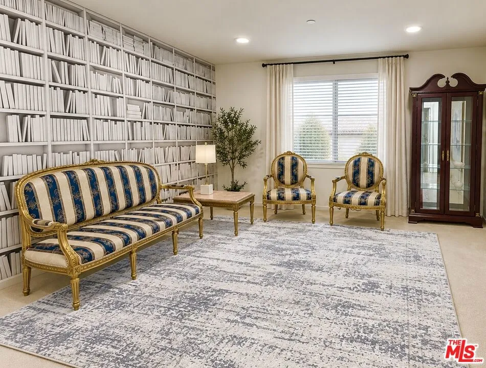 13033 Mesa Verde Way Los Angeles, CA 91342