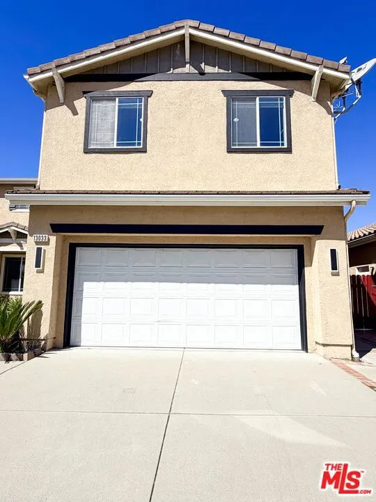 13033 Mesa Verde Way Los Angeles, CA 91342