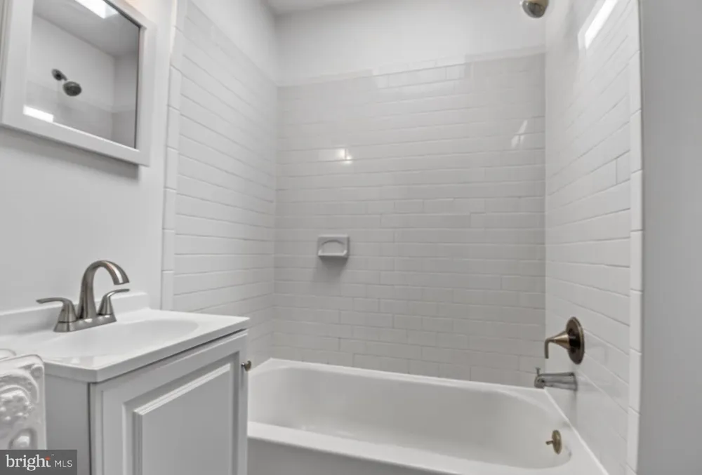 4459 GREENWICH PARKWAY NW Washington, DC 20007