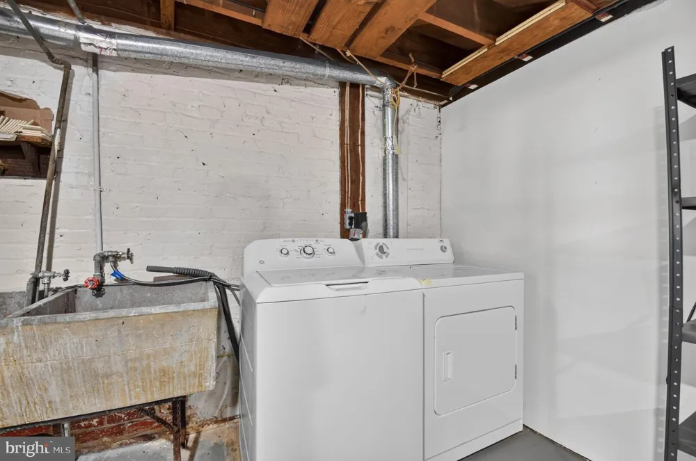 4459 GREENWICH PARKWAY NW Washington, DC 20007
