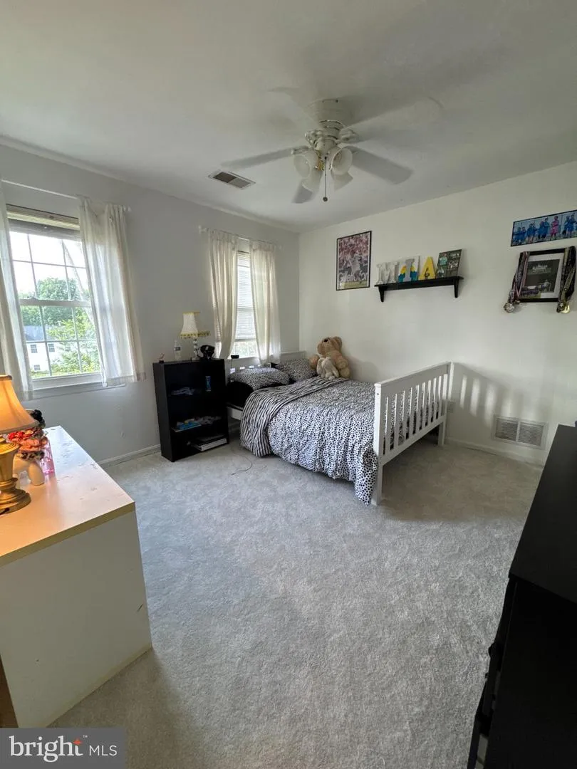 2337 ARCHDALE ROAD Reston, VA 20191