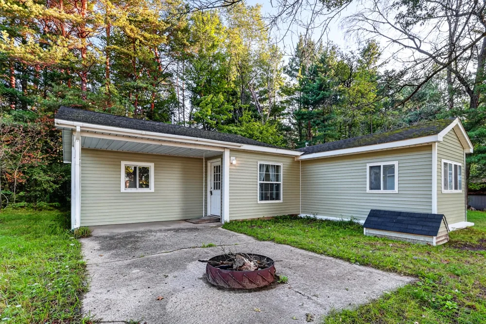 2341 Michigan Avenue Prescott, MI 48756