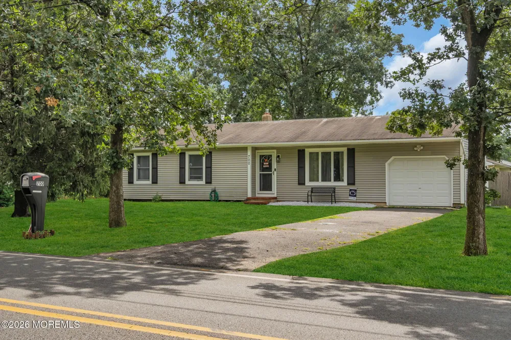 700 Commonwealth Boulevard Toms River, NJ 08757