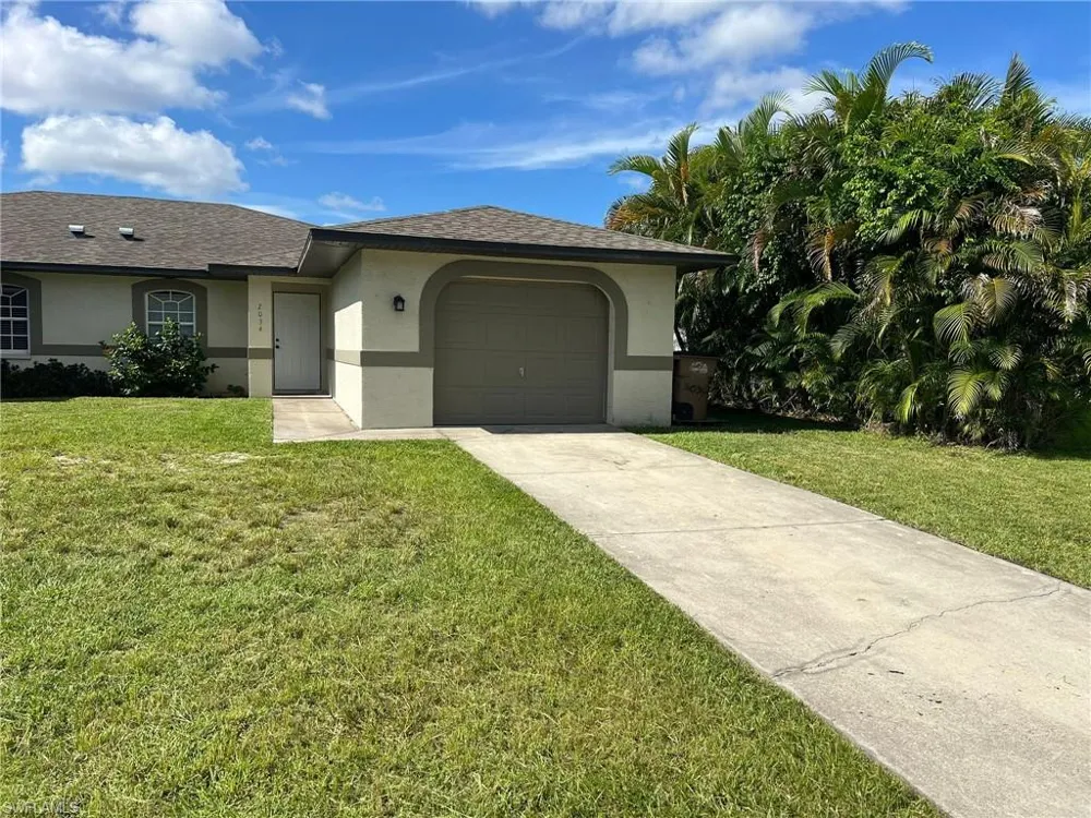 2038 NE 6th Street Cape Coral, FL 33909