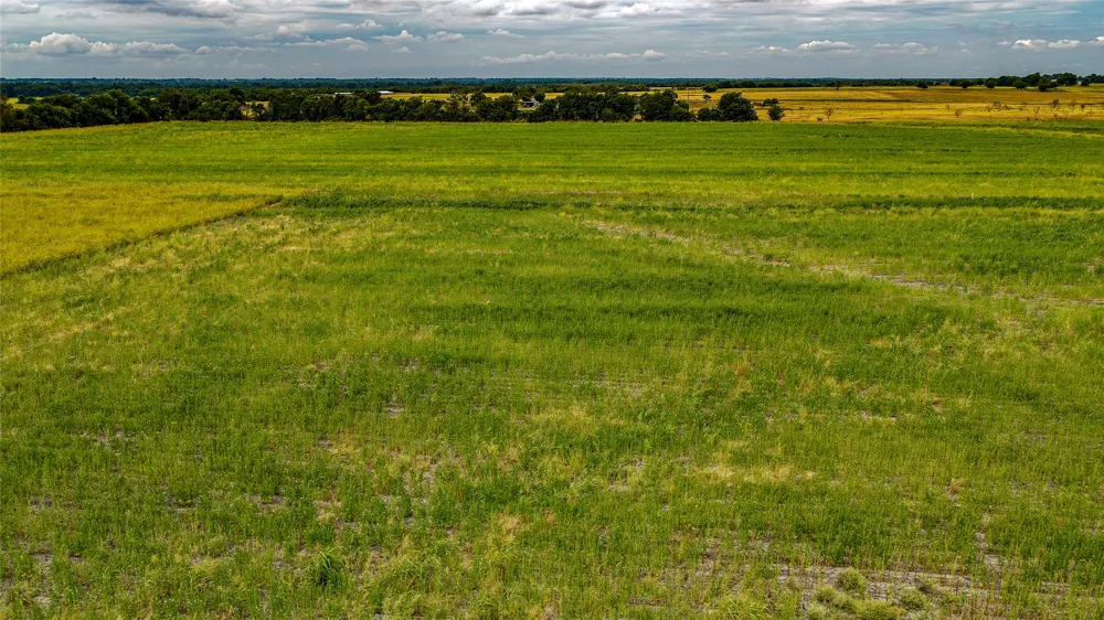 FM 3061 #B Thorndale, TX 76577