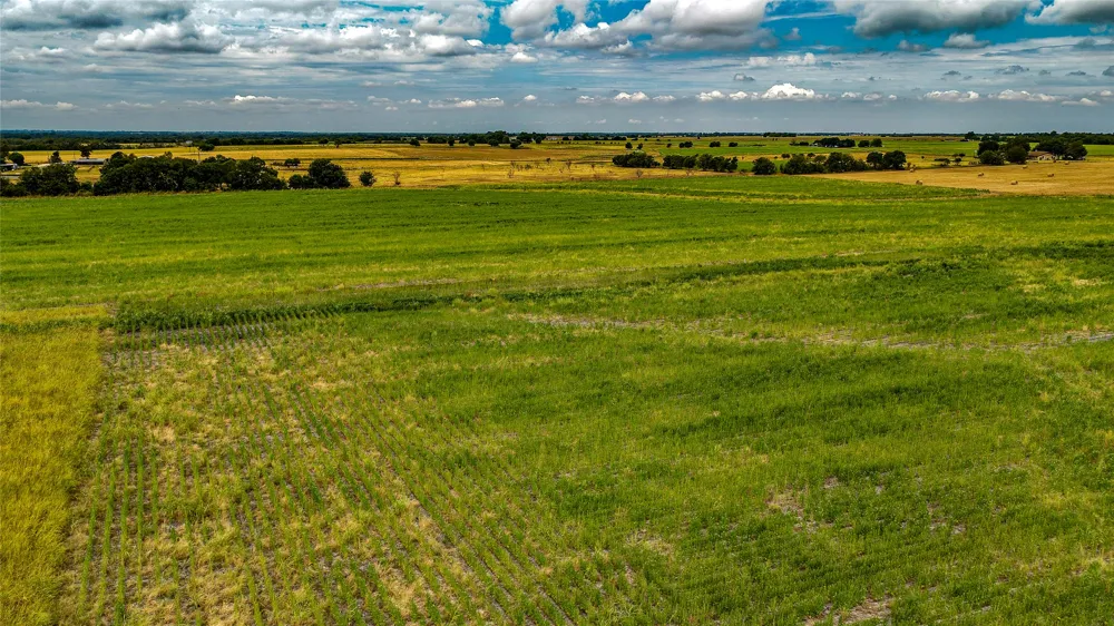 FM 3061 #B Thorndale, TX 76577