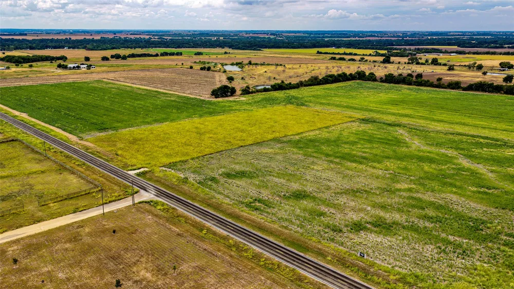FM 3061 #B Thorndale, TX 76577