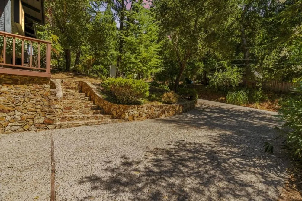 15891 Forest Hill Drive Boulder Creek, CA 95006