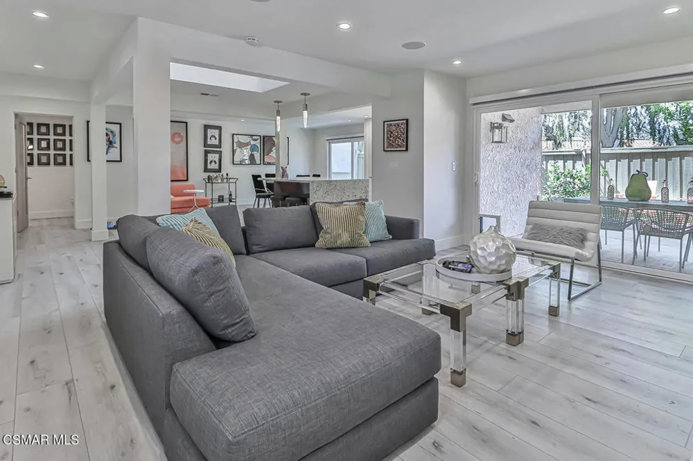 643 Arroyo Oaks Drive Westlake Village, CA 91362