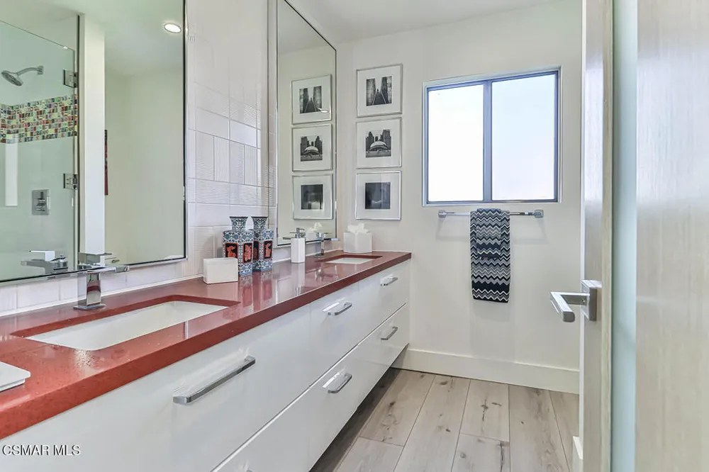 643 Arroyo Oaks Drive Westlake Village, CA 91362