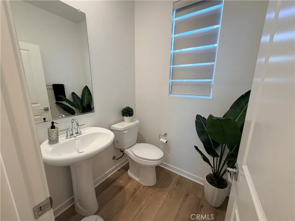 4012 Spring Corona, CA 92883