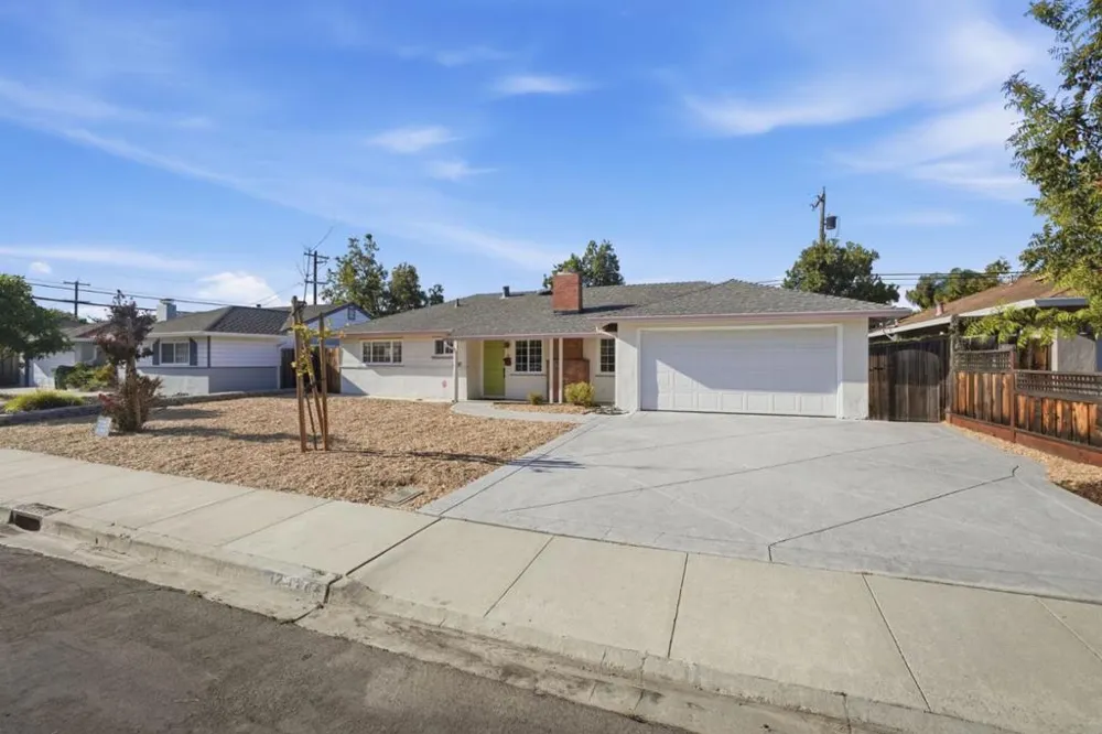 2347 Warburton Avenue Santa Clara, CA 95050
