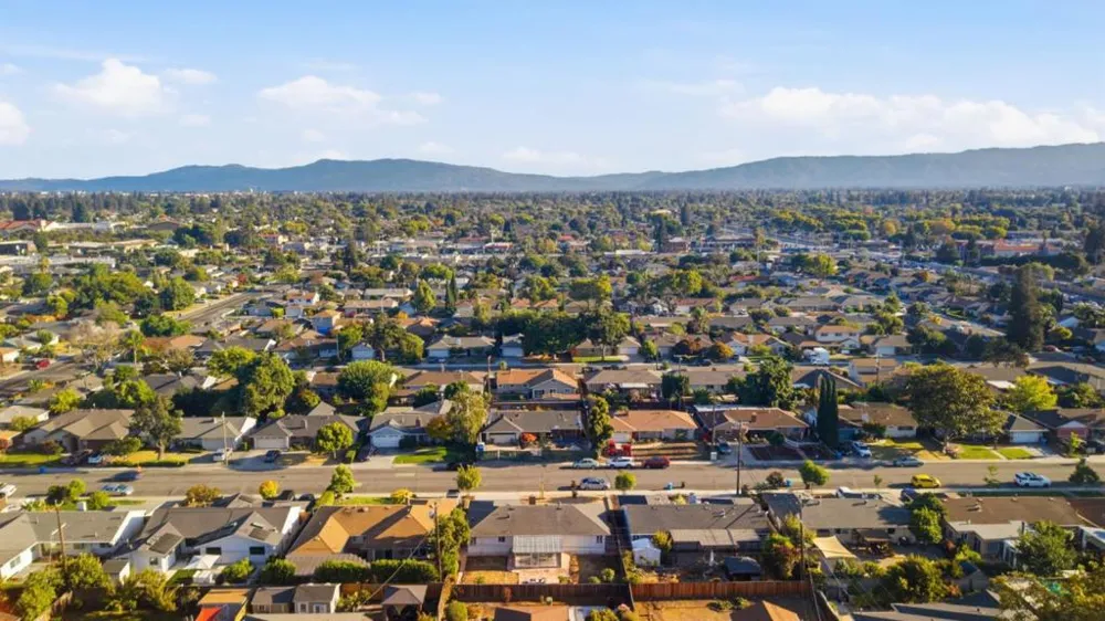 2347 Warburton Avenue Santa Clara, CA 95050
