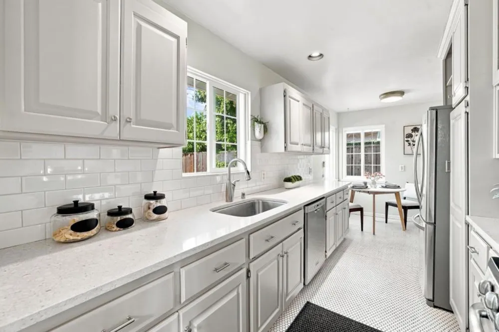 2347 Warburton Avenue Santa Clara, CA 95050