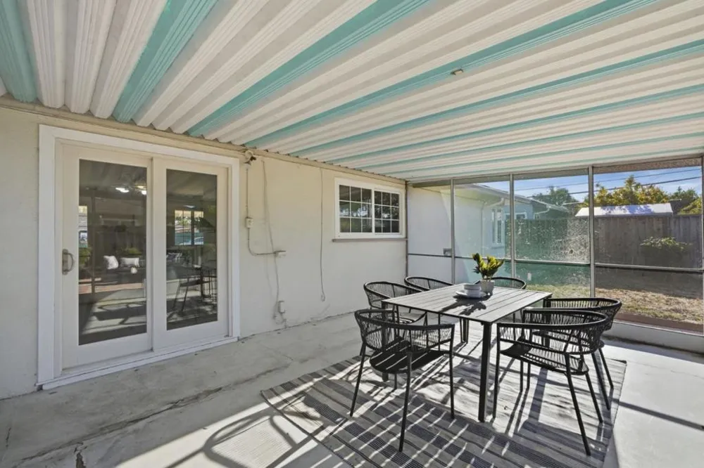 2347 Warburton Avenue Santa Clara, CA 95050