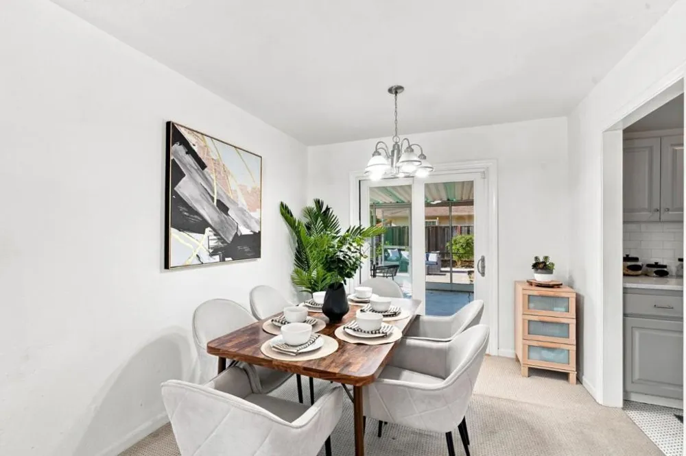 2347 Warburton Avenue Santa Clara, CA 95050