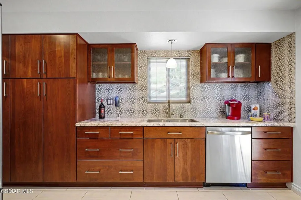 3104 Saffron Circle Thousand Oaks, CA 91360