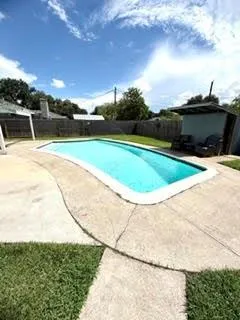 12607 C Bar Circle Santa Fe, TX 77510