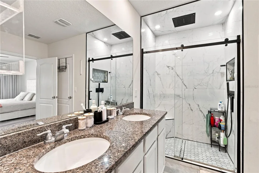 5378 CEDAR POINT WAY Magnolia Square, FL 34771