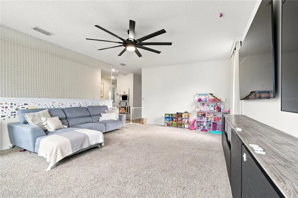 5378 CEDAR POINT WAY Magnolia Square, FL 34771