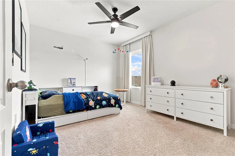5378 CEDAR POINT WAY Magnolia Square, FL 34771