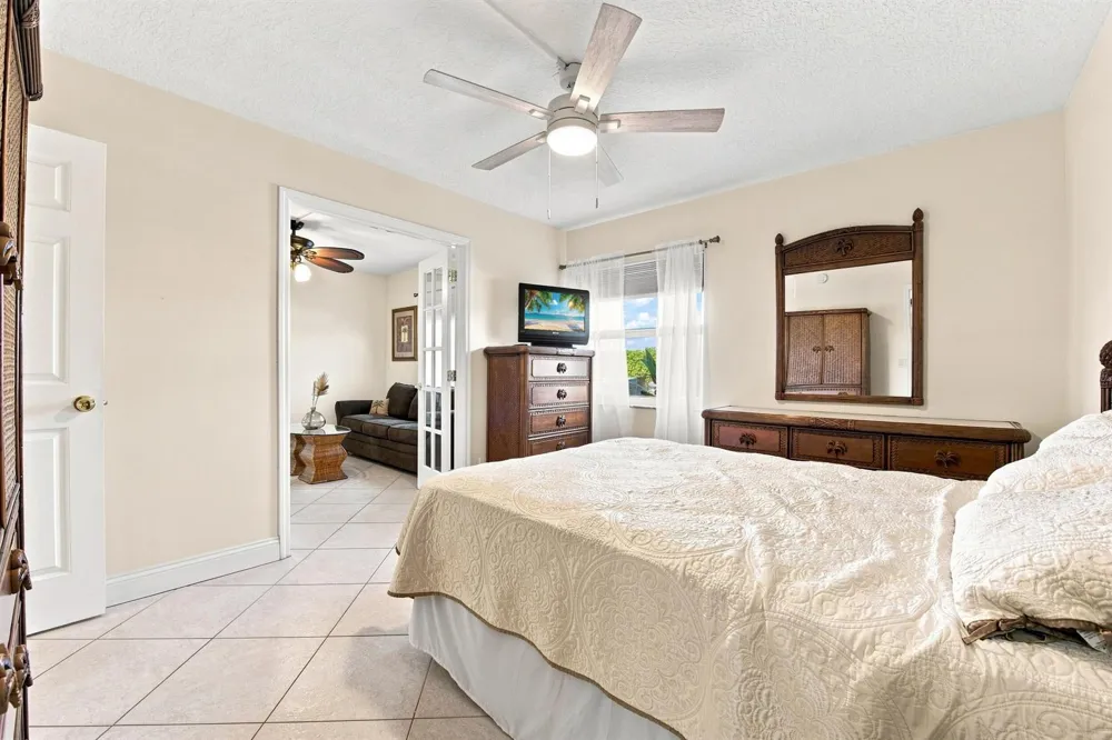 4 Flanders A Delray Beach, FL 33484