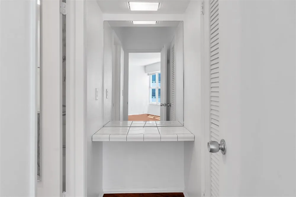 3700 Galt Ocean Drive #1209 Fort Lauderdale, FL 33308