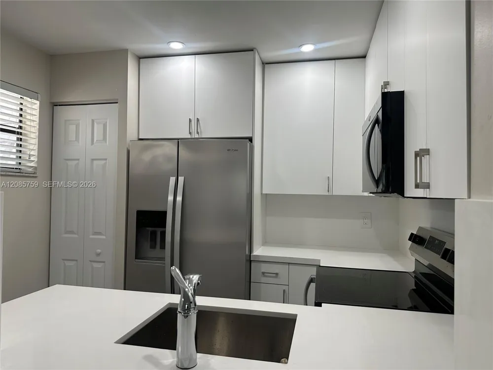 14909 SW 104th St #18-24 Miami, FL 33196