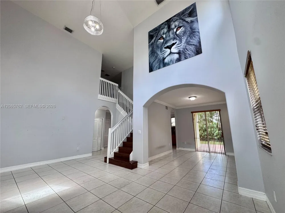 12864 NW 7th St Miami, FL 33182