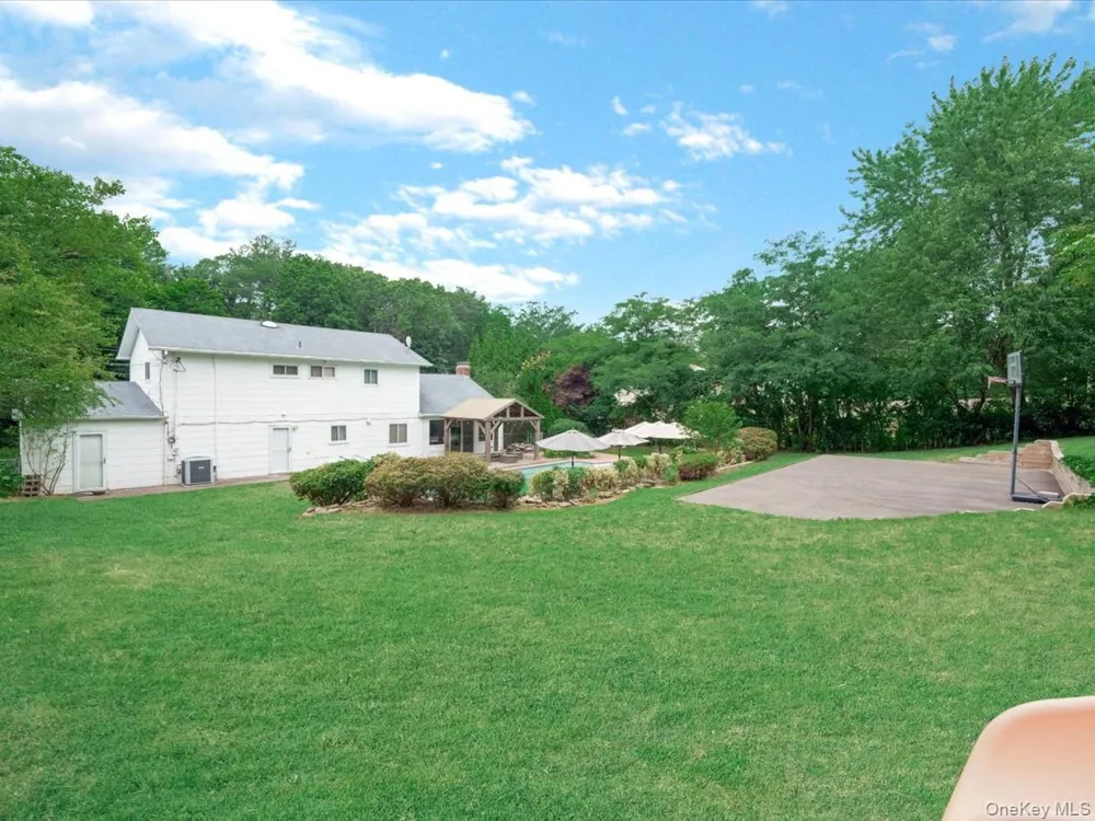 234 Townline Road Commack, NY 11725