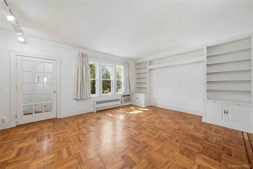 64-91 82nd Place Middle Village, NY 11379